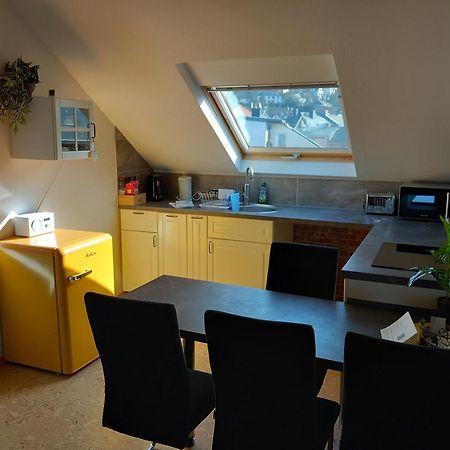 Ferienwohnung Im Roten Haus, Die Therme Ist Fusslaeufig In Wenigen Minuten Erreichbar Bad Ems Exterior foto